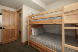 102 Saddlehorn pic 7