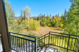 270bfdea-72b7-4b8a-86fe-b56e5097a1ef