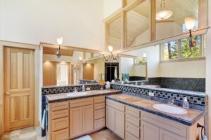 3941f77f-2251-4fb6-b102-b59e1efe61b9