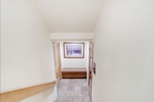 d921cb91-7f2b-4780-bfd2-fa92dbef2267