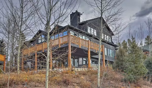 09793dee-5cc1-45e8-8ad7-15924f5f7d31