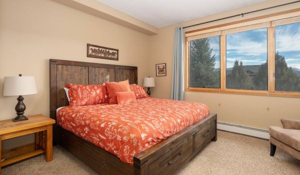 8dbeae66-853e-41ae-a77d-59f14d9c008c