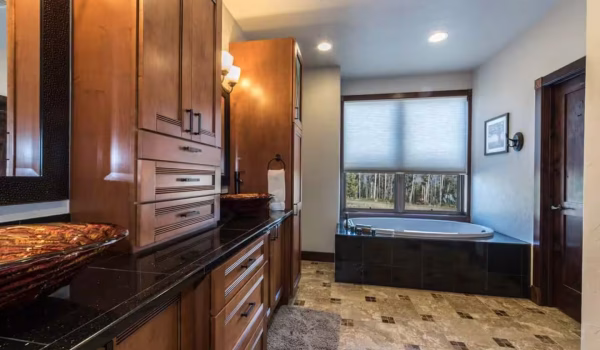 b53c2501-d8fe-4e48-a0a0-60f156d7b3ea