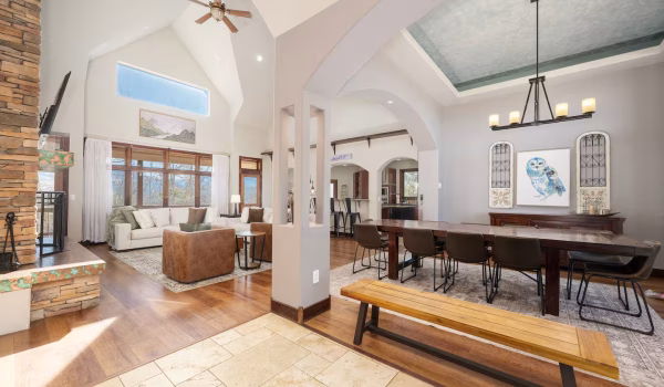 d8523098-4442-4250-a39f-58f39804388a